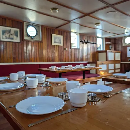 Zeilschip Marie Galante *